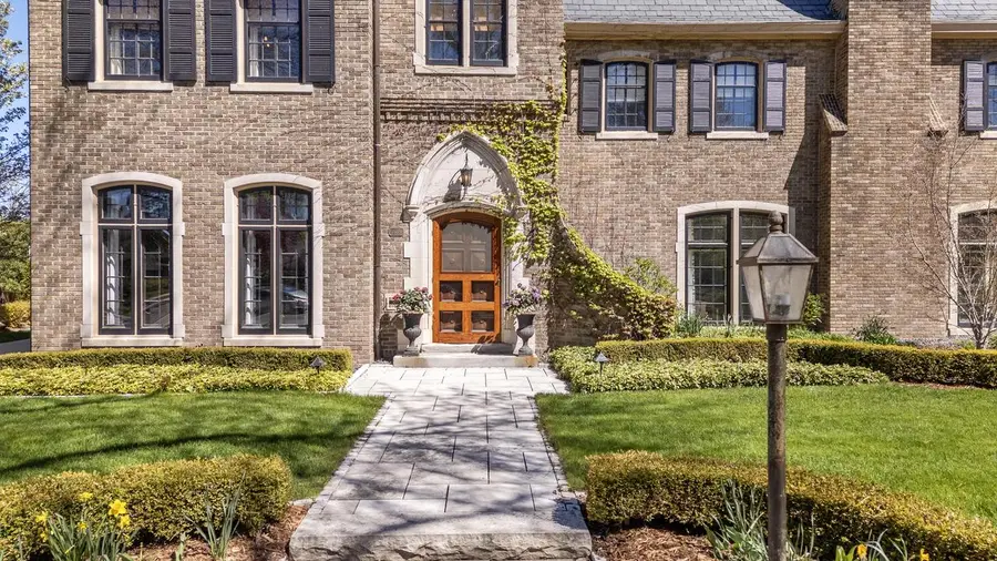 3565 Lake DRIVE, Shorewood, WI 53211 - #3