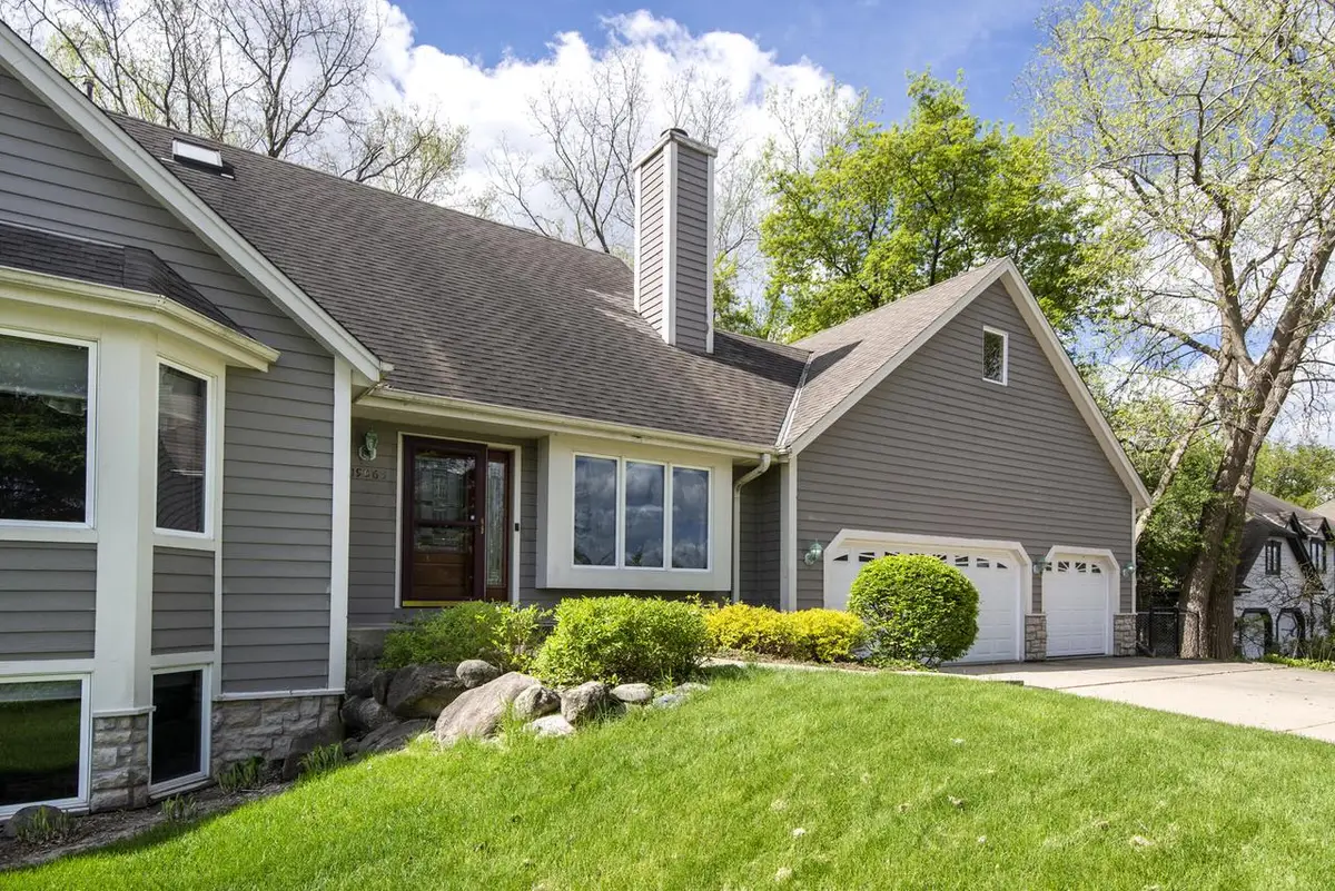 19065 Hiview DRIVE #2, Brookfield, WI 53045 - #1