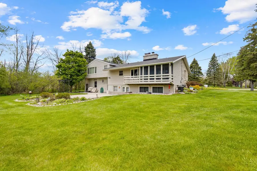 N68W15321 Prudence DRIVE, Menomonee Falls, WI 53051 - #3