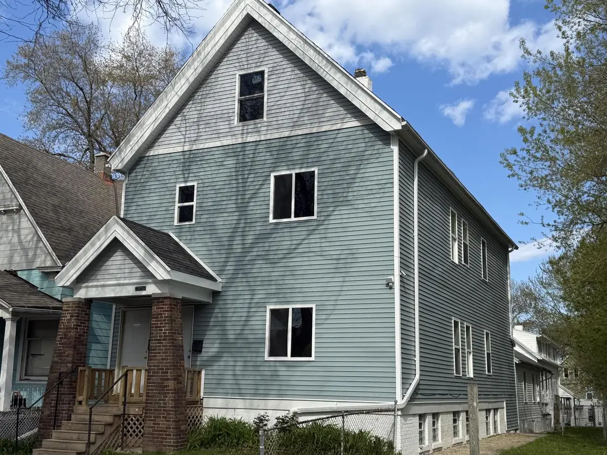 2956-58 Palmer STREET #2956A,B,C, Milwaukee, WI 53212 - #1