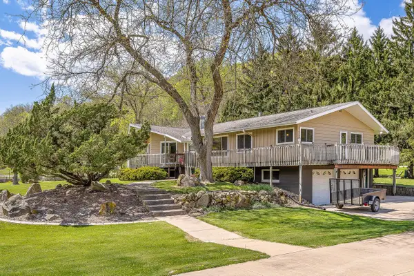 W5482 State Rd 33 HIGHWAY, La Crosse, WI 54601