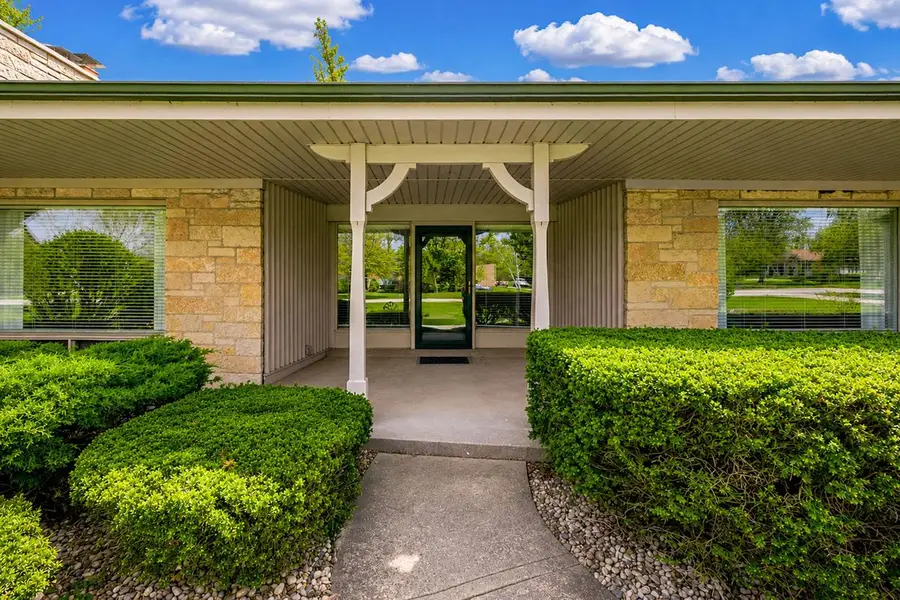 6732 Holly COURT, Fox Point, WI 53217 - #3