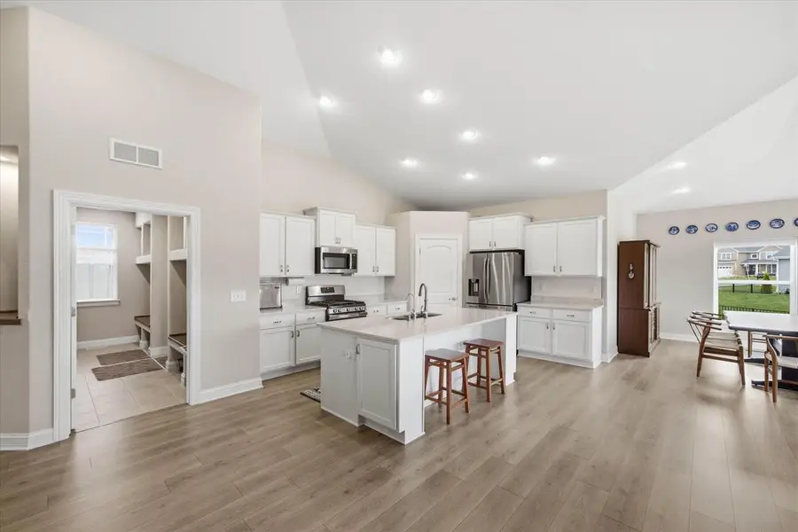 2046 Omaha DRIVE, Grafton, WI 53024 - #3