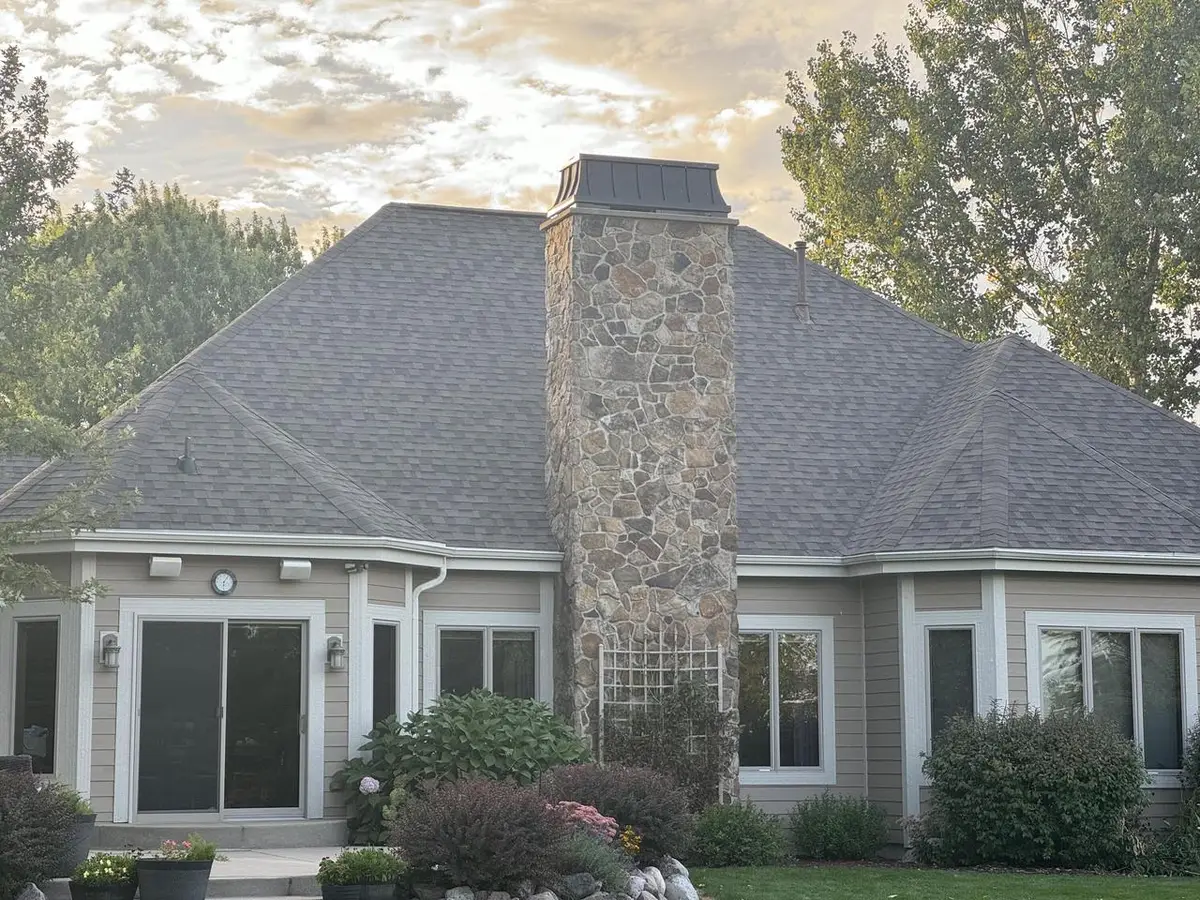 W280N8120 Black Diamond COURT, Hartland, WI 53029 - #1
