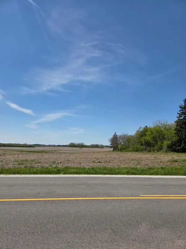 4200 NICHOLSON ROAD, Franksville, WI 53126