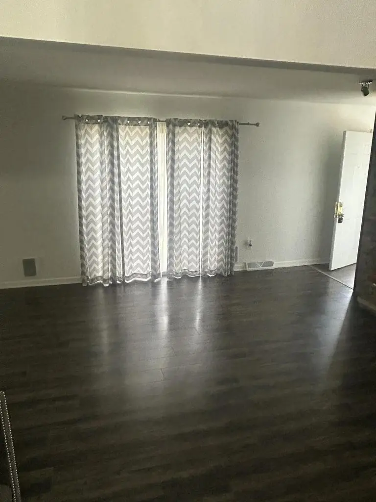 8616 Servite DRIVE, Milwaukee, WI 53223 - #3