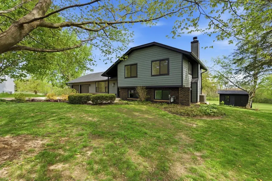 W309S10340 Knoll COURT, Mukwonago, WI 53149 - #2