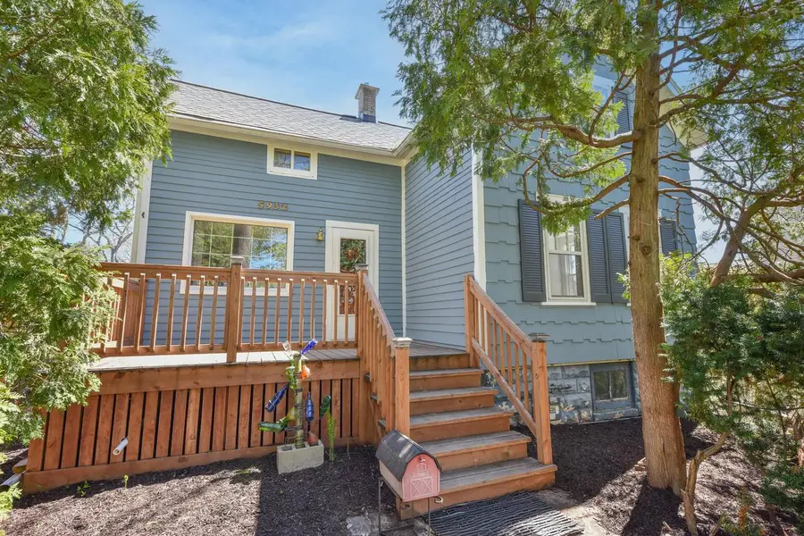 5932 Santa Monica BOULEVARD, Whitefish Bay, WI 53217 - #2