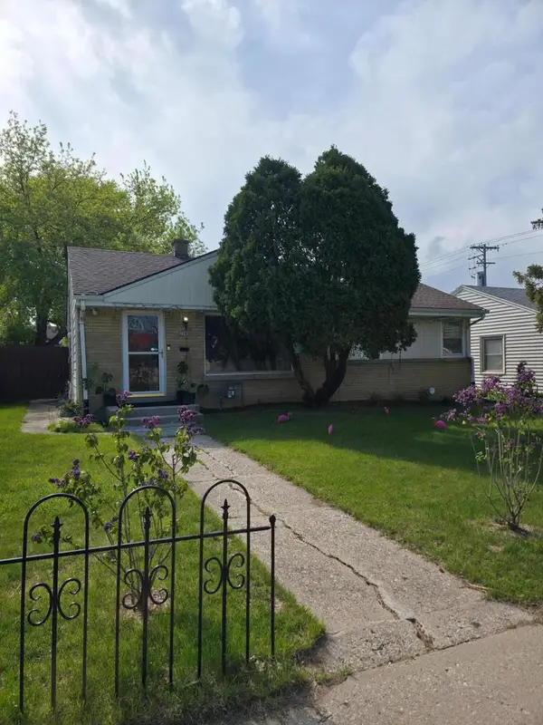3949 77th STREET, Milwaukee, WI 53222