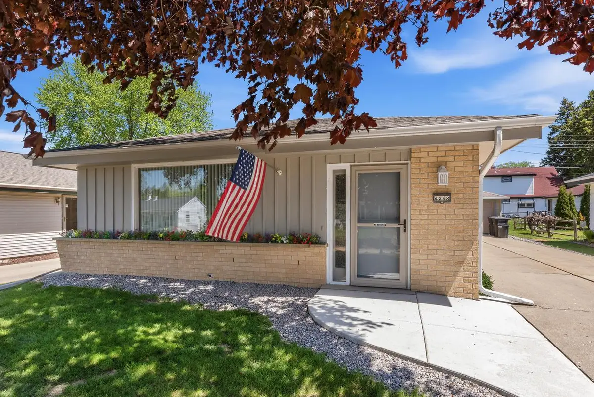 4248 91st PLACE, Greenfield, WI 53228 - #1