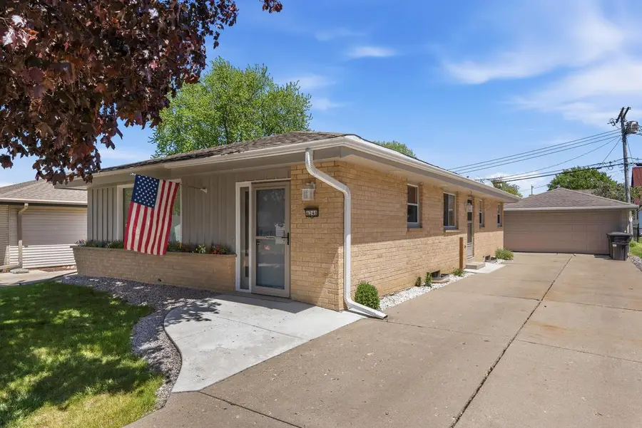 4248 91st PLACE, Greenfield, WI 53228 - #2