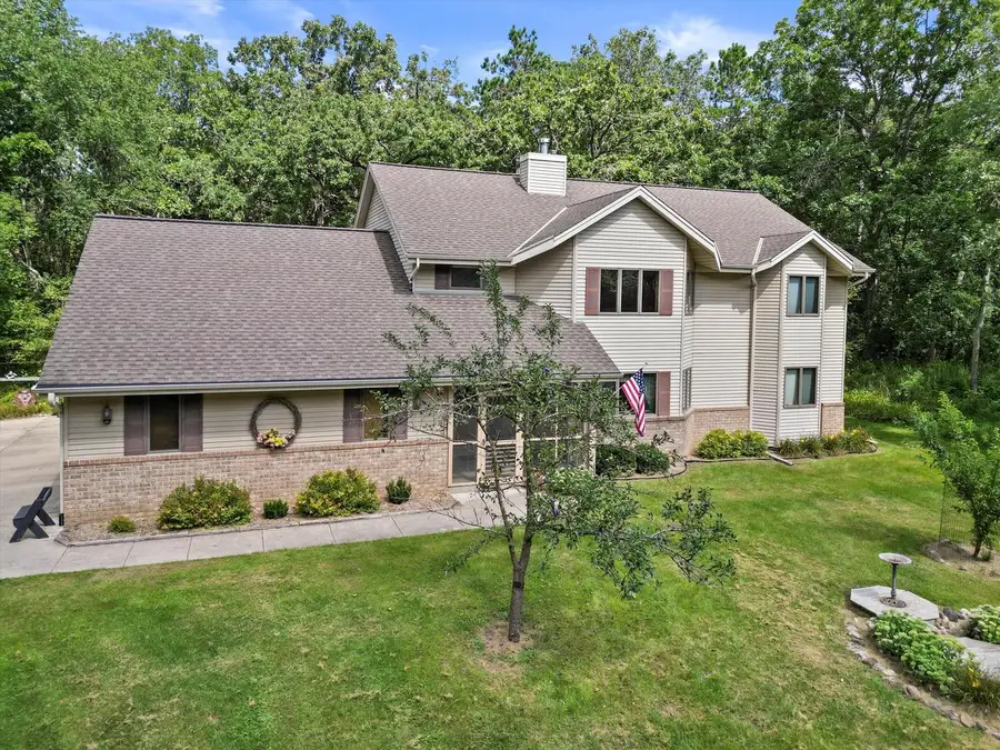 W361S4901 Wildflower COURT, Dousman, WI 53118 - #3