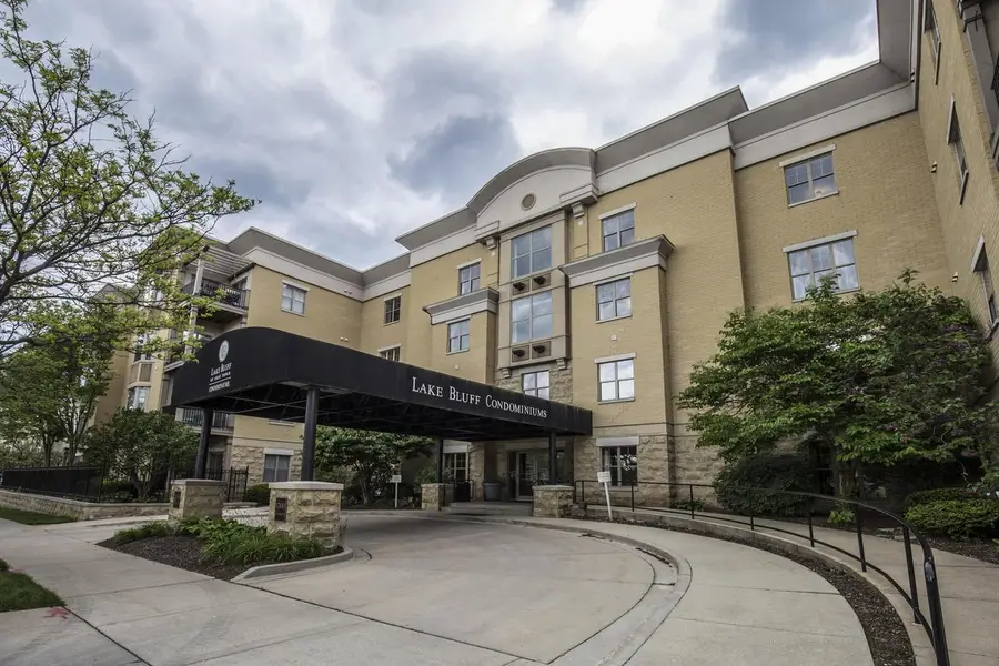 1300 N Prospect AVENUE #403, Milwaukee, WI 53202 - #2