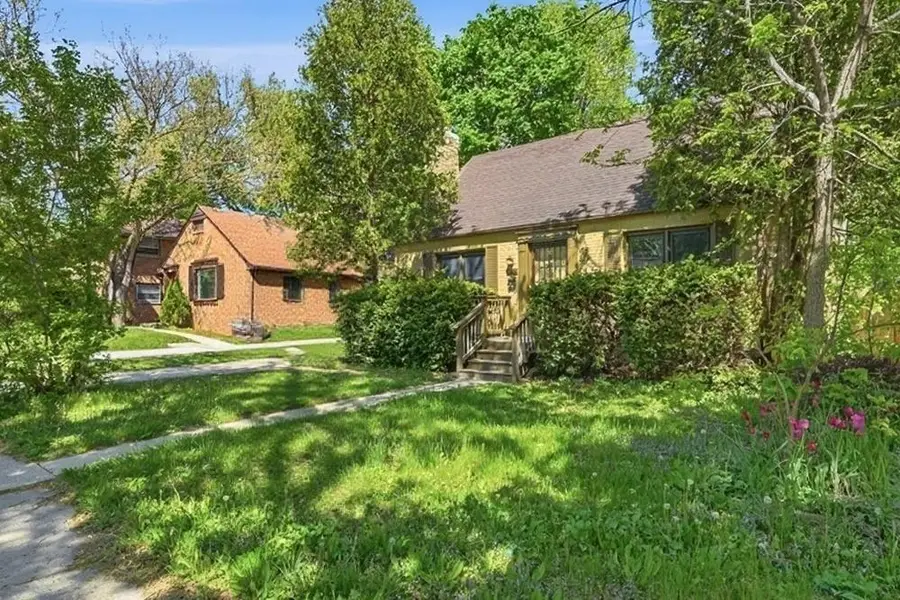 5334 N 51st BOULEVARD, Milwaukee, WI 53218 - #2