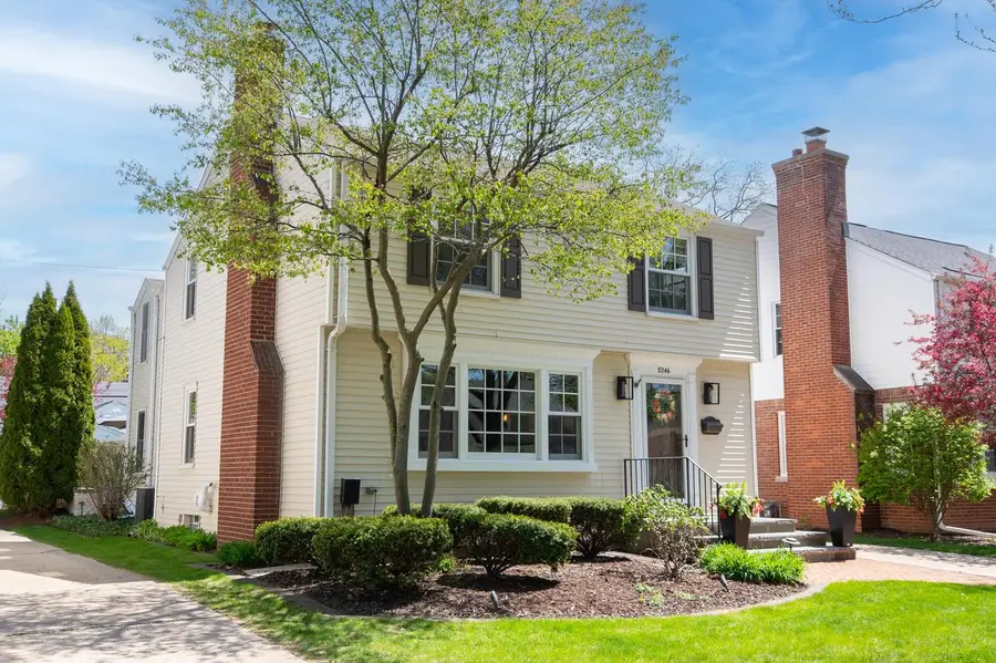 5246 Kent AVENUE, Whitefish Bay, WI 53217 - #2