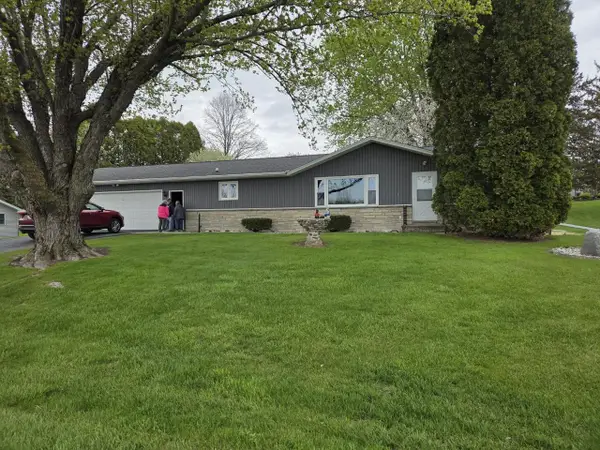 1785 Sunset LANE, Campbellsport, WI 53010
