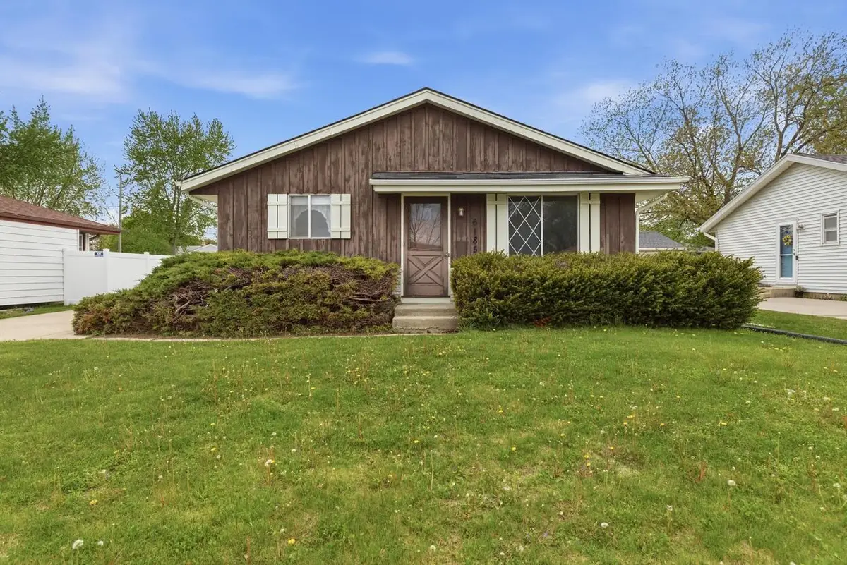 6185 Merrill AVENUE, Cudahy, WI 53110 - #1