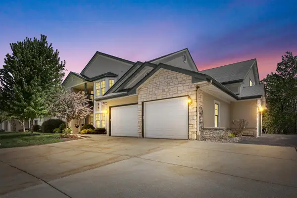 10210 Deerwood LANE, Franklin, WI 53132