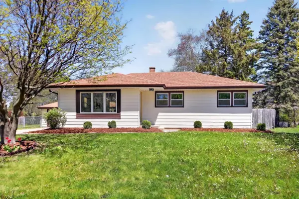 5224 W LUEBBE LANE, Milwaukee, WI 53223