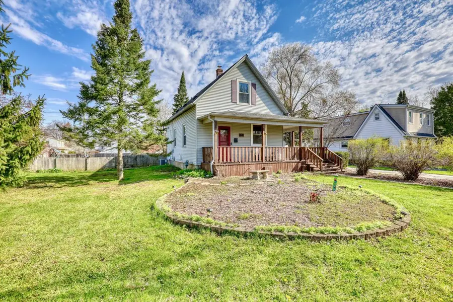 7640 Clarke STREET, Wauwatosa, WI 53213 - #2