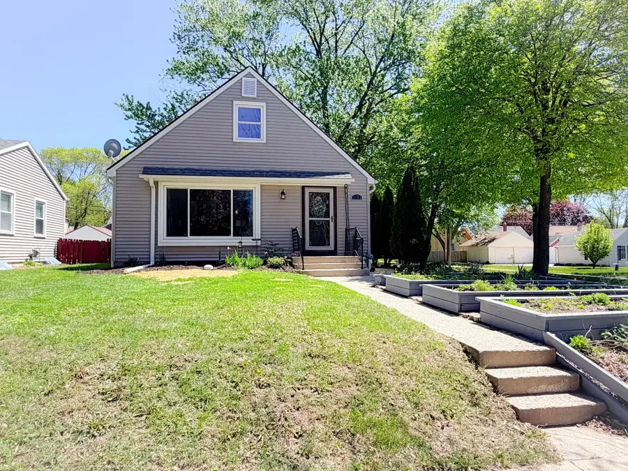 2802 89th STREET, Milwaukee, WI 53222 - #3