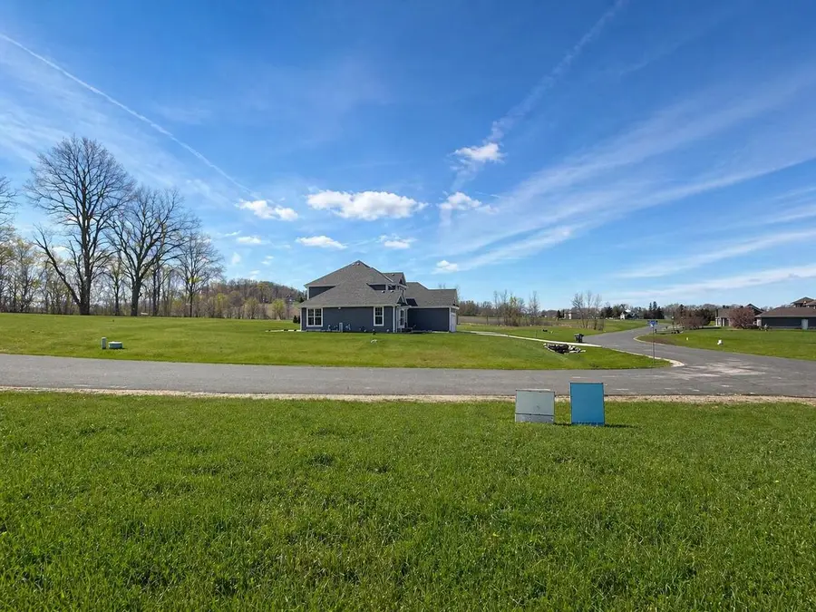 W2377 GABRIEL COURT #Lt20, Oconomowoc, WI 53066 - #2