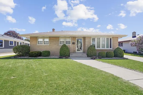 2021 18th AVENUE, Kenosha, WI 53140