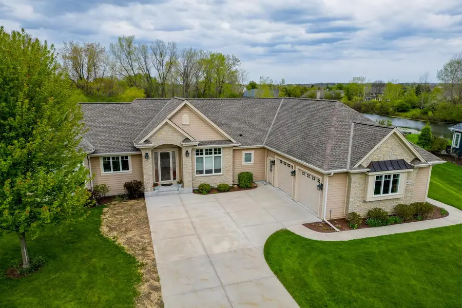 8622 Avian WAY, Franklin, WI 53132 - #2