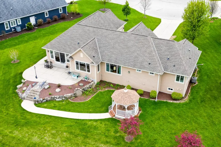 8622 Avian WAY, Franklin, WI 53132 - #3