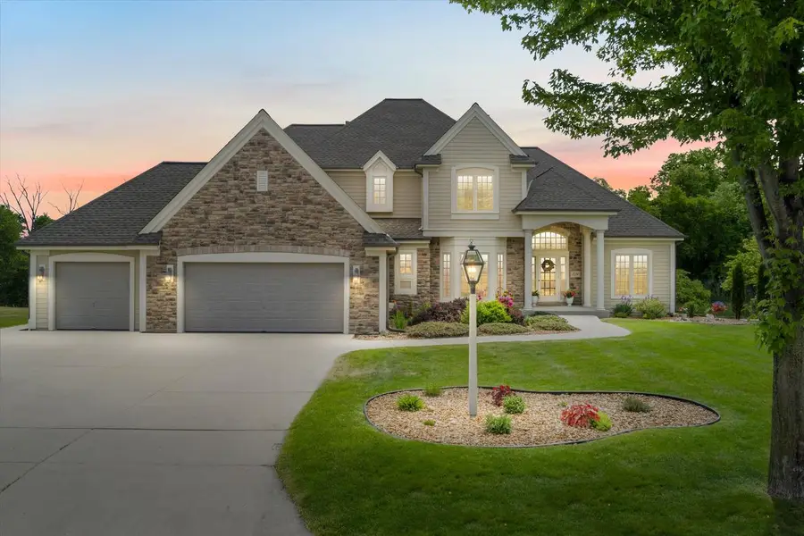 8234 S 43rd STREET, Franklin, WI 53132 - #2