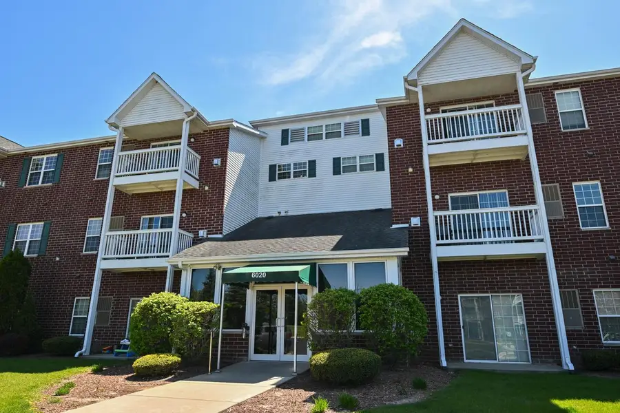 6020 S Buckhorn AVENUE #304, Cudahy, WI 53110 - #2