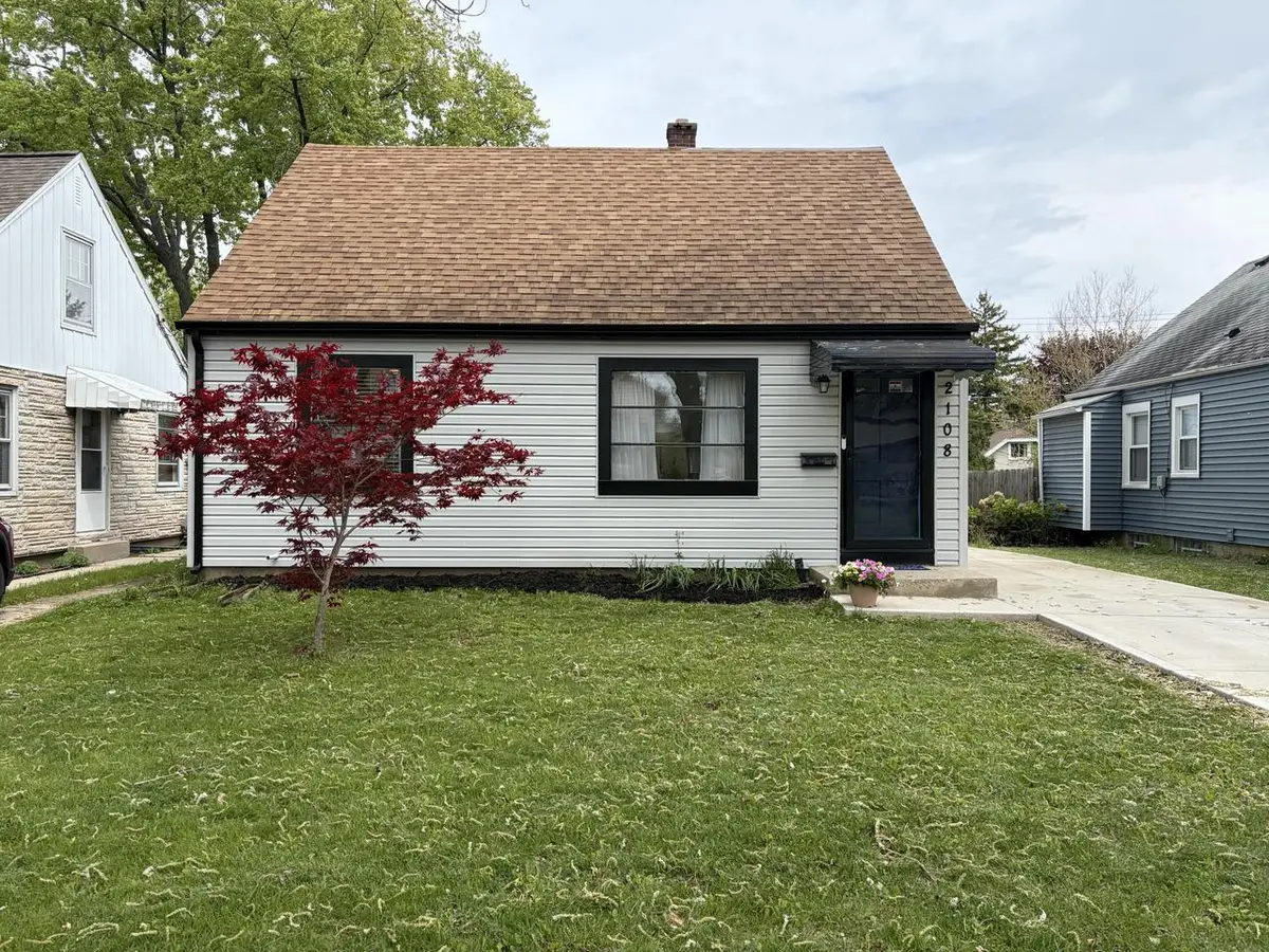 2108 93rd STREET, West Allis, WI 53227 - #1