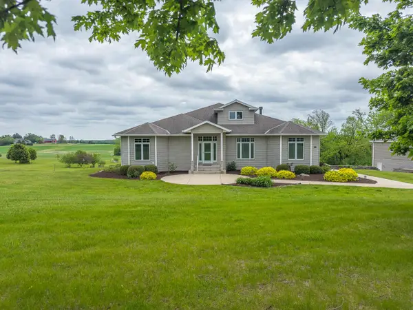 11604 N Granville ROAD, Mequon, WI 53097