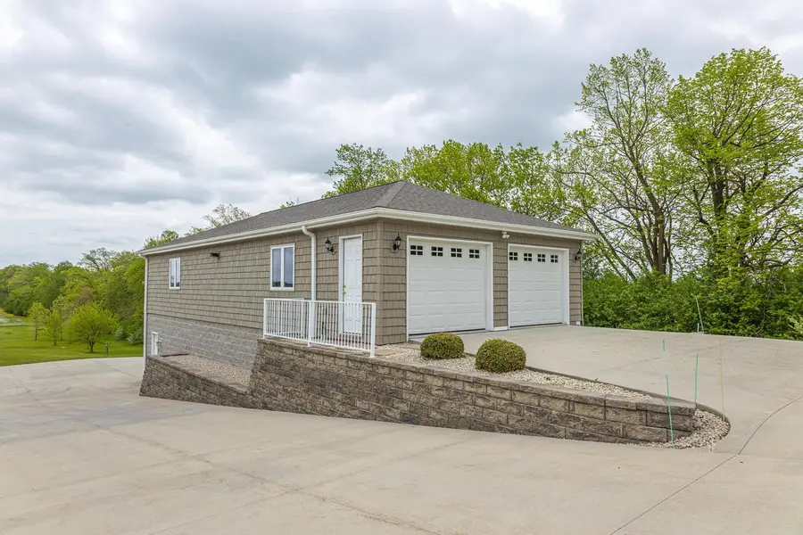 11604 N Granville ROAD, Mequon, WI 53097 - #2