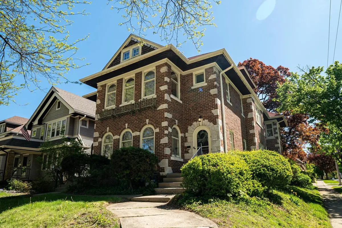 2200 64th STREET #2204, Wauwatosa, WI 53213 - #1