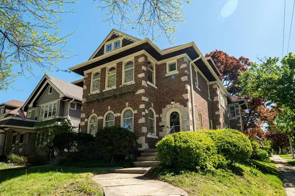 2200 64th STREET #2204, Wauwatosa, WI 53213