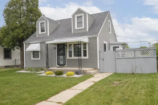 3322 N 77th STREET, Milwaukee, WI 53222