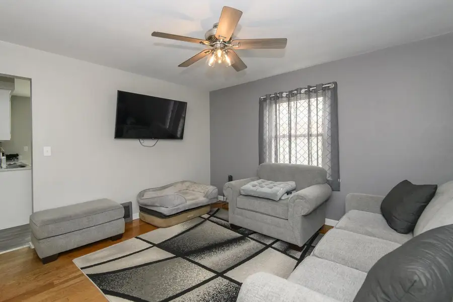 3322 N 77th STREET, Milwaukee, WI 53222 - #2