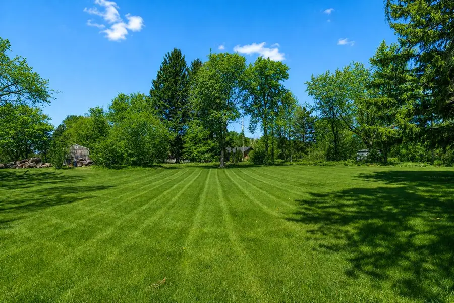 11549 Meadowbrook DRIVE, Mequon, WI 53097 - #3