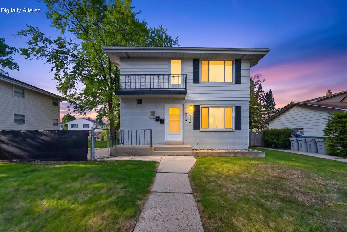 8937 Tripoli AVENUE #8939, Milwaukee, WI 53228 - #1