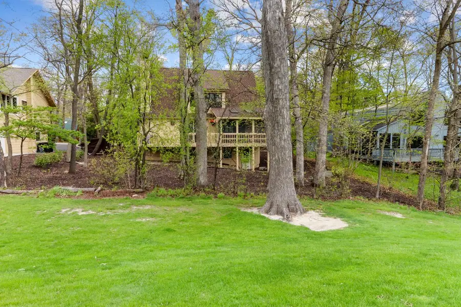 152 Saint Andrews TRAIL, Fontana, WI 53125 - #3