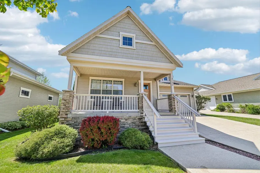 3289 Pleasant STREET, Sun Prairie, WI 53590 - #2