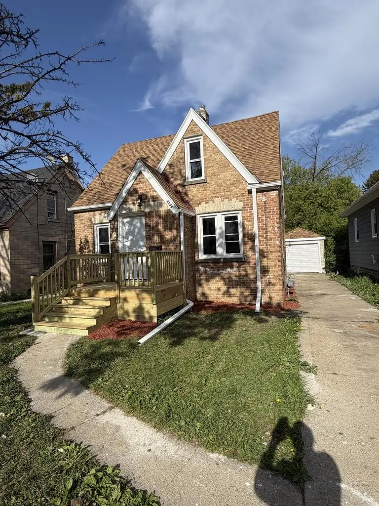 4706 57th STREET, Milwaukee, WI 53218 - #2