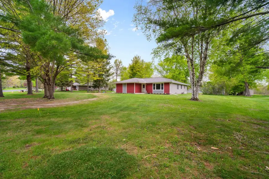 3013 El Camino DRIVE, Cedarburg, WI 53012 - #3