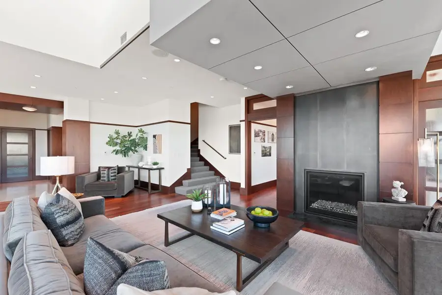1522 Prospect AVENUE #1804, Milwaukee, WI 53202 - #3