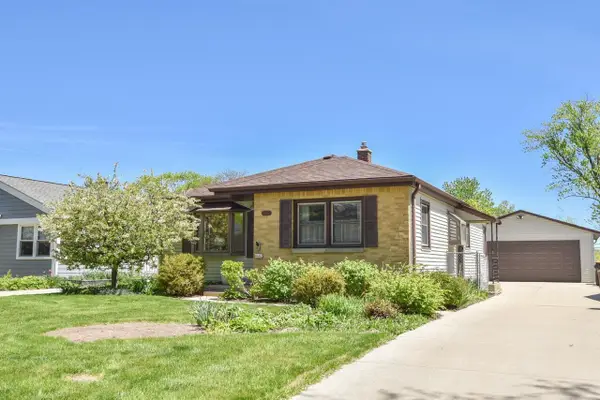 4642 101st STREET, Wauwatosa, WI 53225