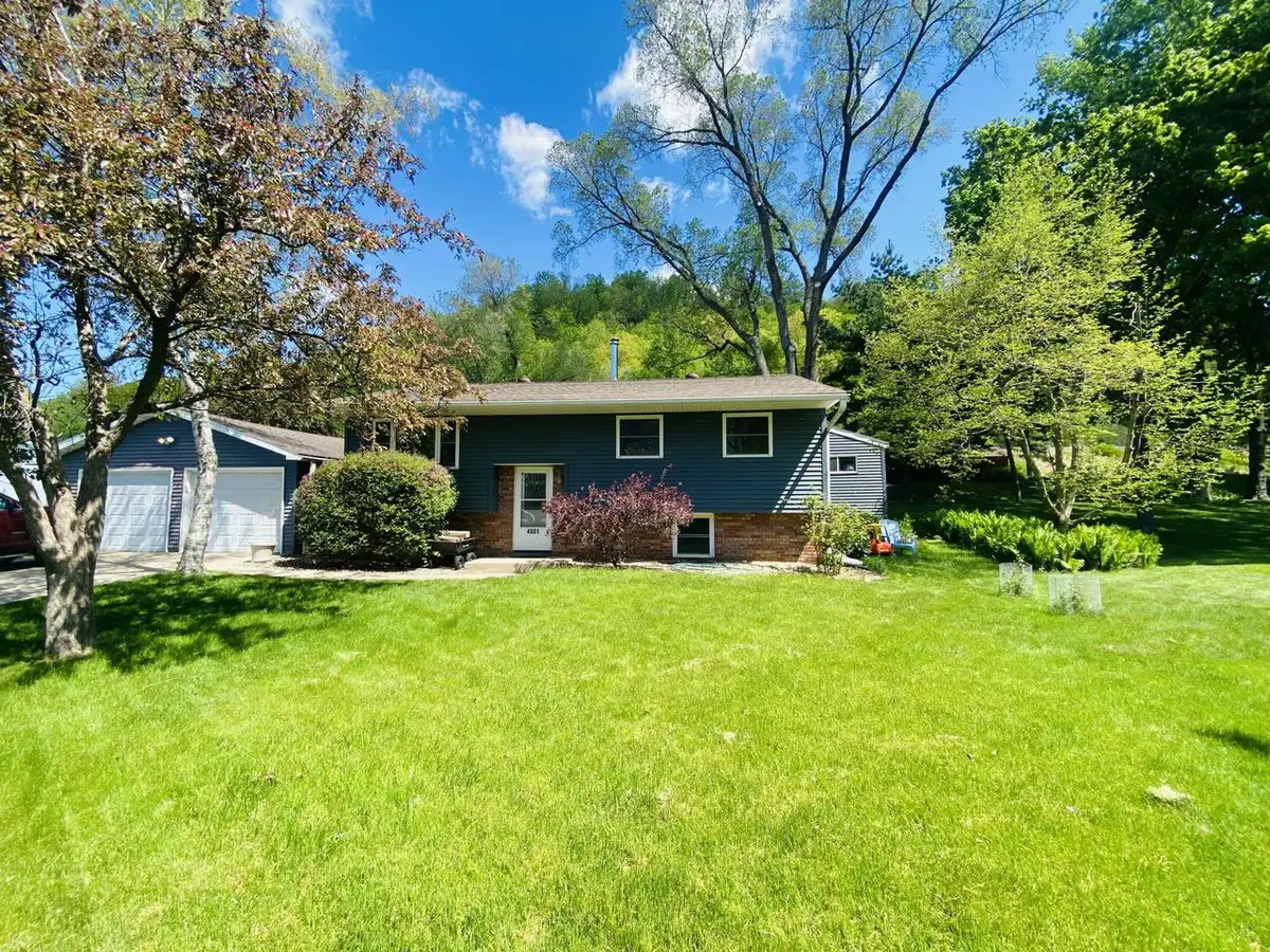 4001 Starlite DRIVE, La Crosse, WI 54601 - #1