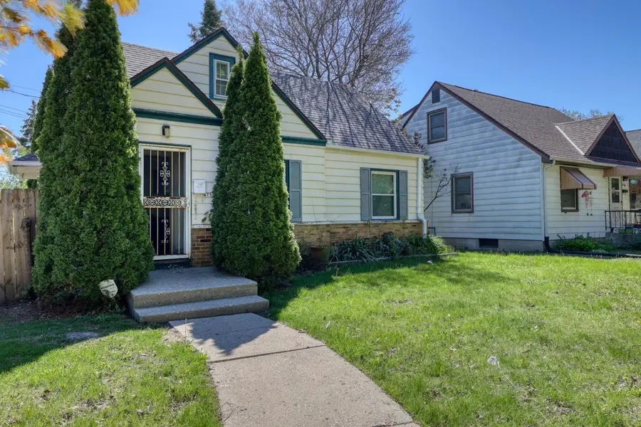 4752 89th STREET, Milwaukee, WI 53225 - #2