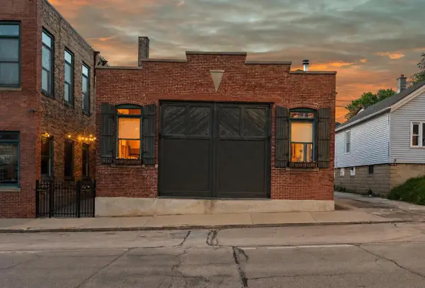 314 E Lincoln AVENUE #11, Milwaukee, WI 53207