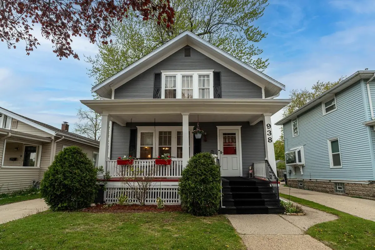 938 Cleveland AVENUE, Racine, WI 53405 - #1